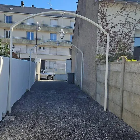 Holiday home Belle Maison Loft Patio Jacuzzi Clim Tours