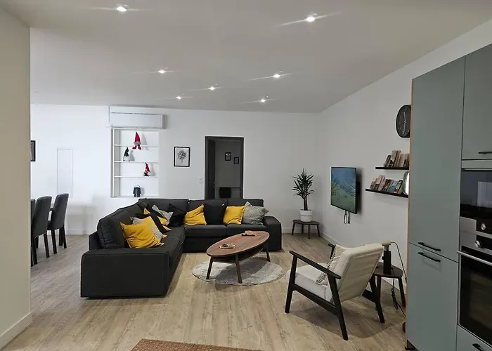 Дом отдыха Belle Maison Loft Patio Jacuzzi Clim